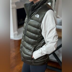 The North Face Aconcagua Vest, Olive Green, Women’s Size Small